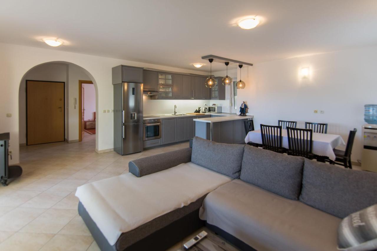 Apartment Jaspis Biograd Na Moru Exterior foto