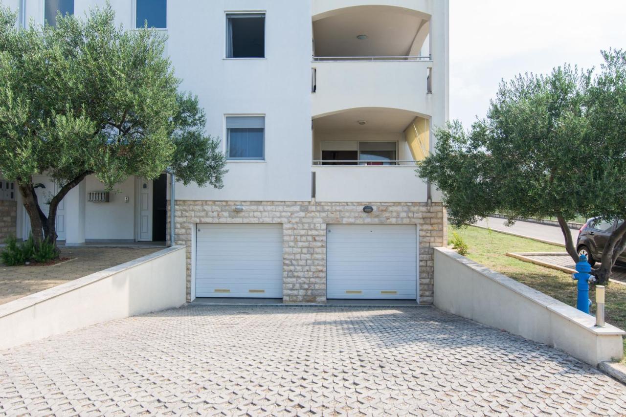 Apartment Jaspis Biograd Na Moru Exterior foto